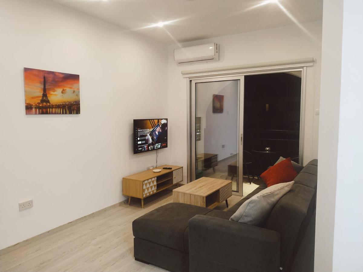 Charming Holiday Retreat Kato Paphos Apt 400M To The Beach Exteriér fotografie