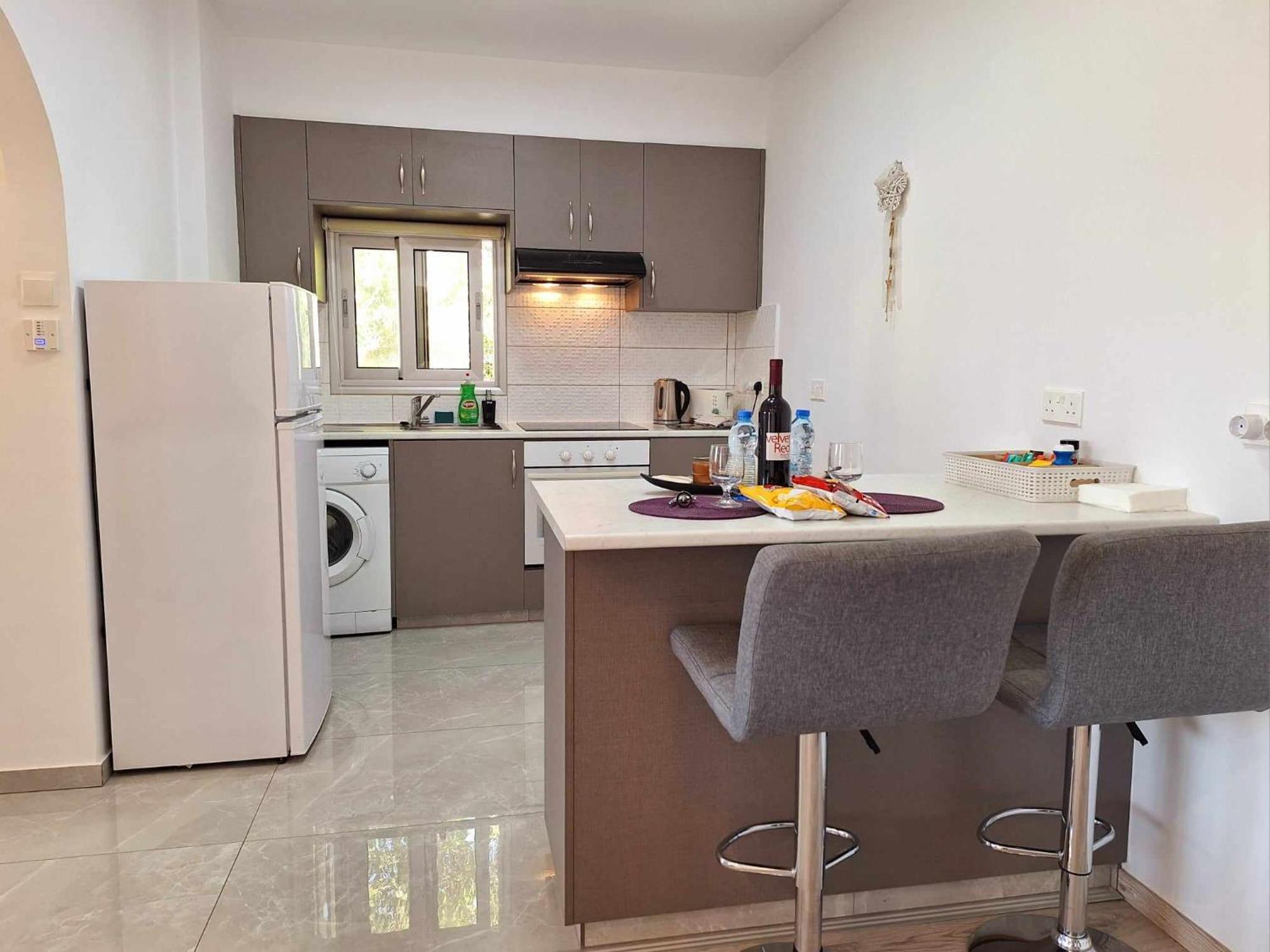 Charming Holiday Retreat Kato Paphos Apt 400M To The Beach Exteriér fotografie