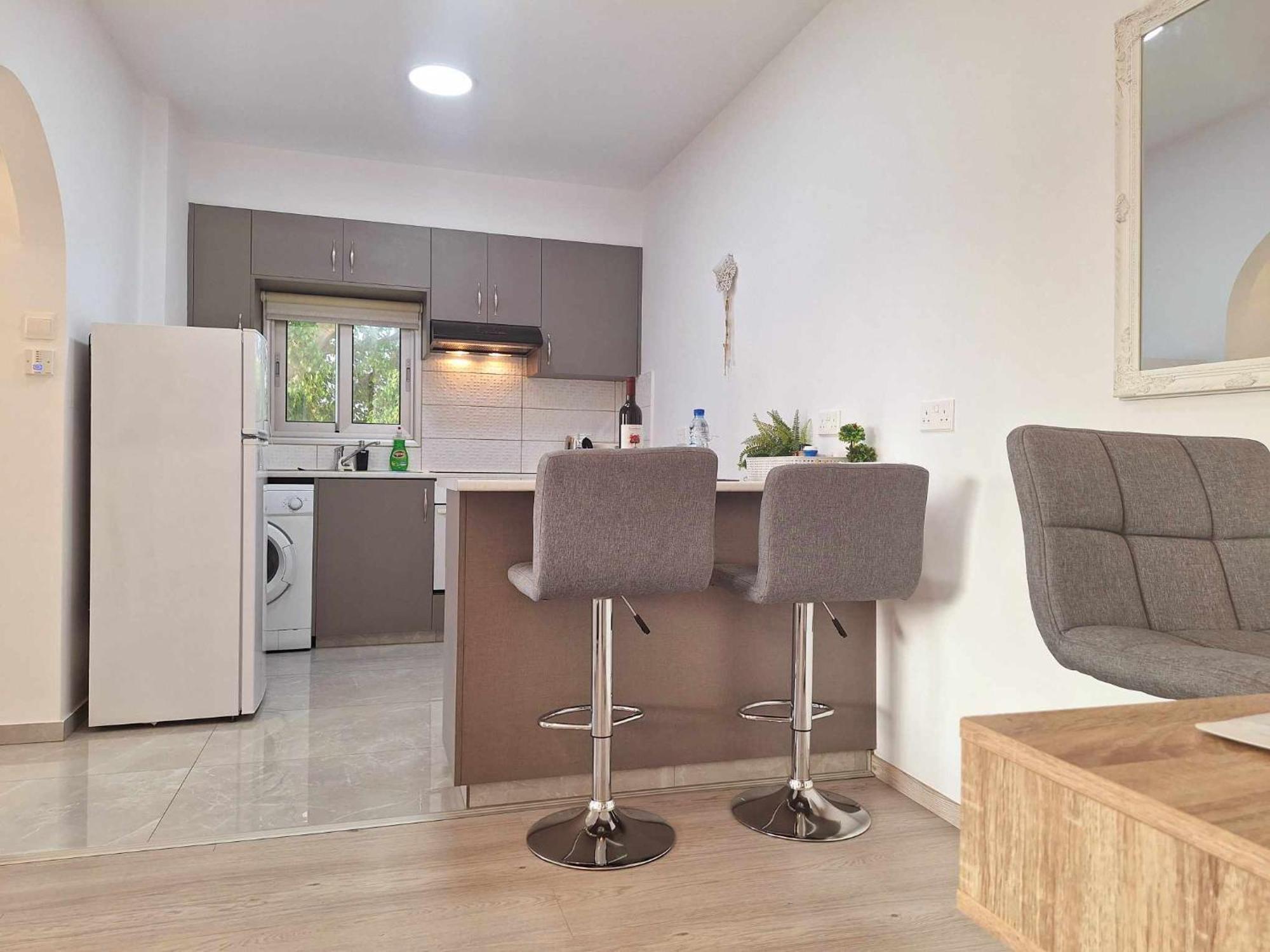 Charming Holiday Retreat Kato Paphos Apt 400M To The Beach Exteriér fotografie